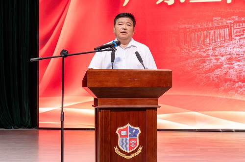 莫秀全讲话.JPG