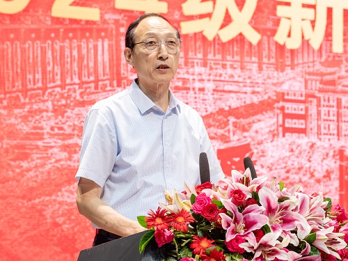 和飞讲话.jpg