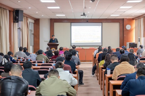 会议现场.jpg