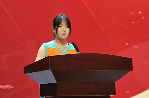 廖润红宣誓.jpg