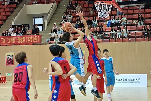 比赛现场.jpg