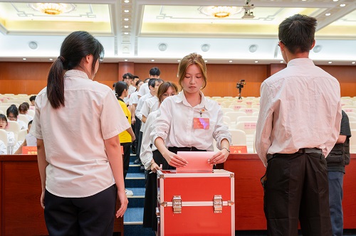 代表投票.jpg 代表投票.jpg