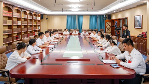第二届校团委第一次全会现场.jpg 第二届校团委第一次全会现场.jpg