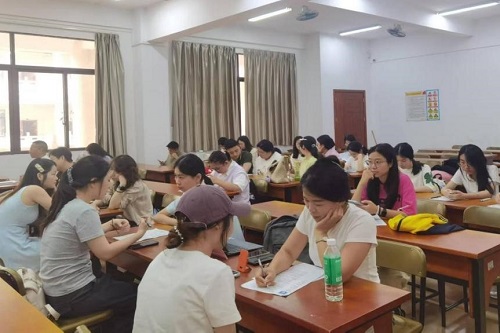 简历诊断现场.jpg