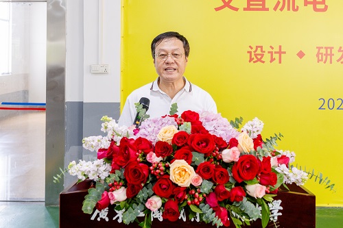唐建军讲话.jpg